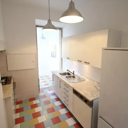 Appartement Duplex Avec Terrasse Vue Sur Castelo Sao Jorge